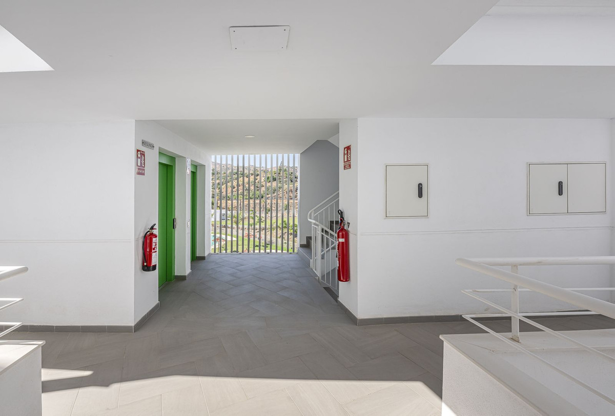 Te koop Middle Floor Apartment Costa Del Sol Rincón De La Victoria € 474.000,-