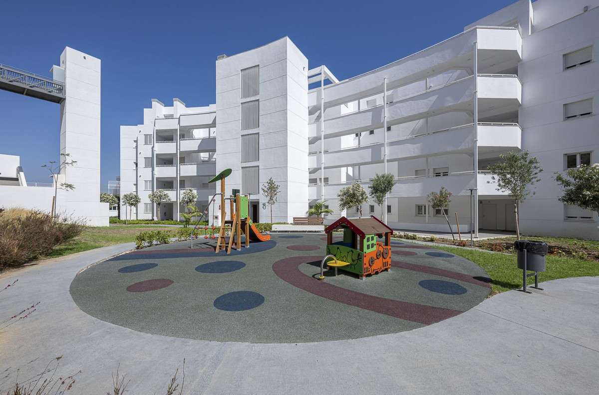 Te koop Middle Floor Apartment Costa Del Sol Rincón De La Victoria € 474.000,-