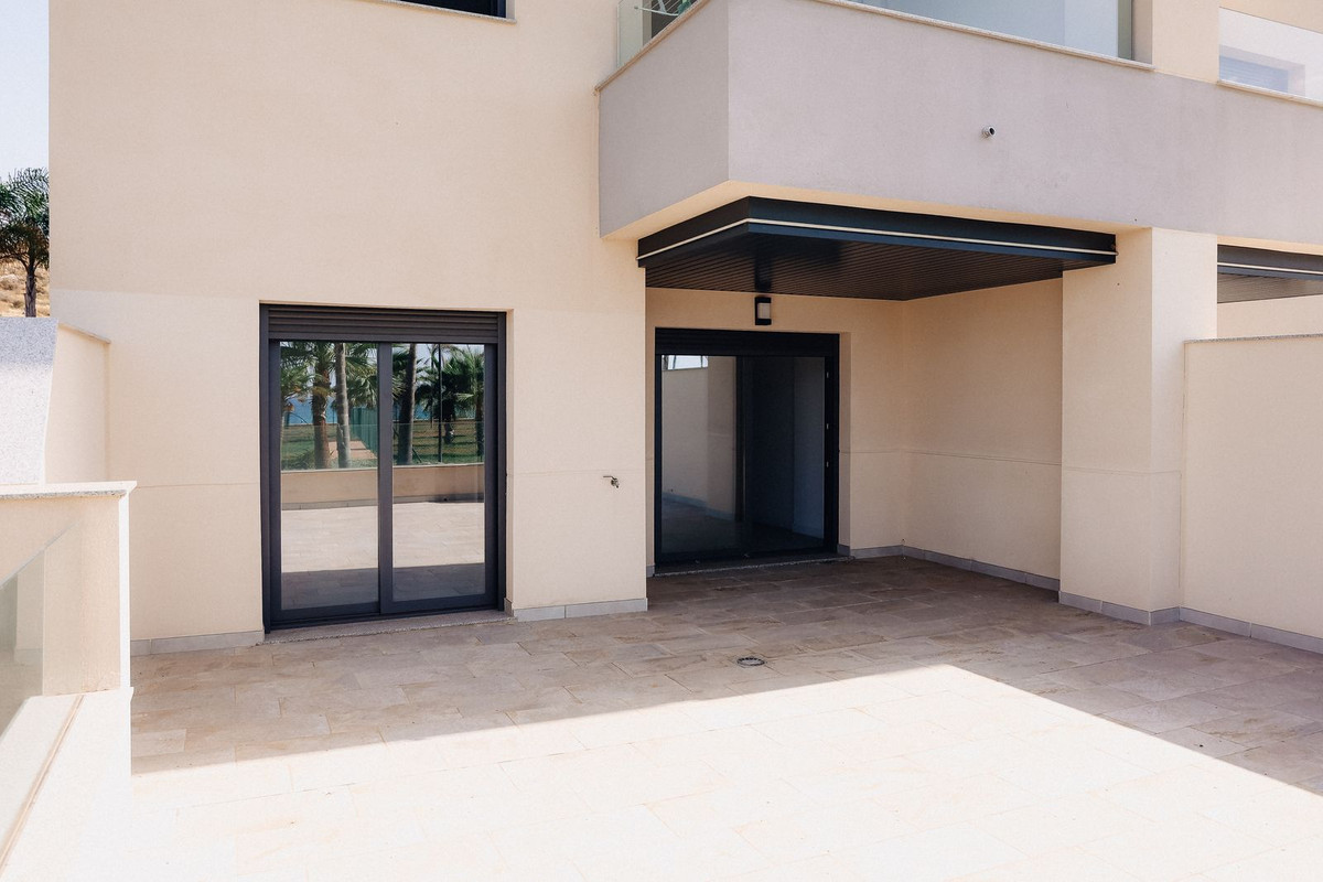 Te koop Gelijkvloers appartement Costa Del Sol Vélez-málaga € 375.100,-