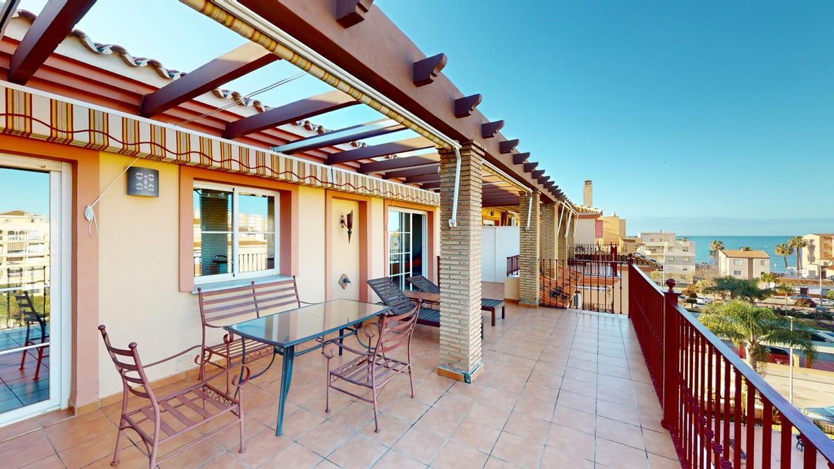 Te koop Penthouse Costa Del Sol Mezquitilla € 349.000,-