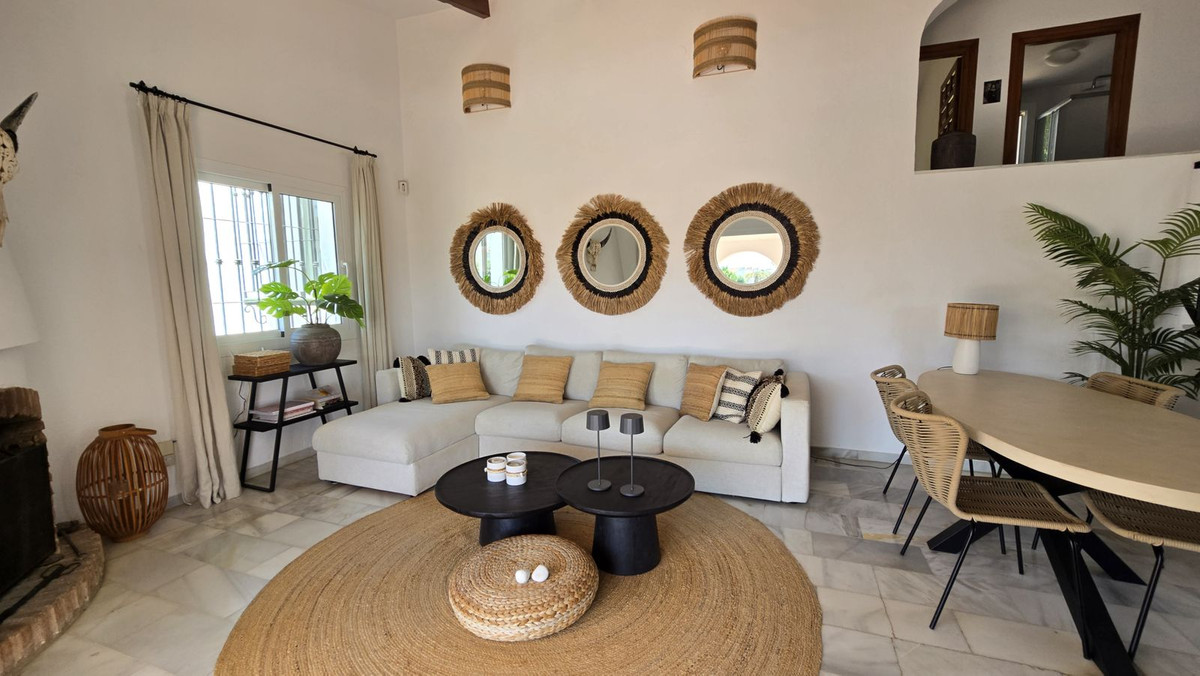 Te koop Vrijstaande Villa Costa Del Sol Cerros Del Aguila € 849.000,-