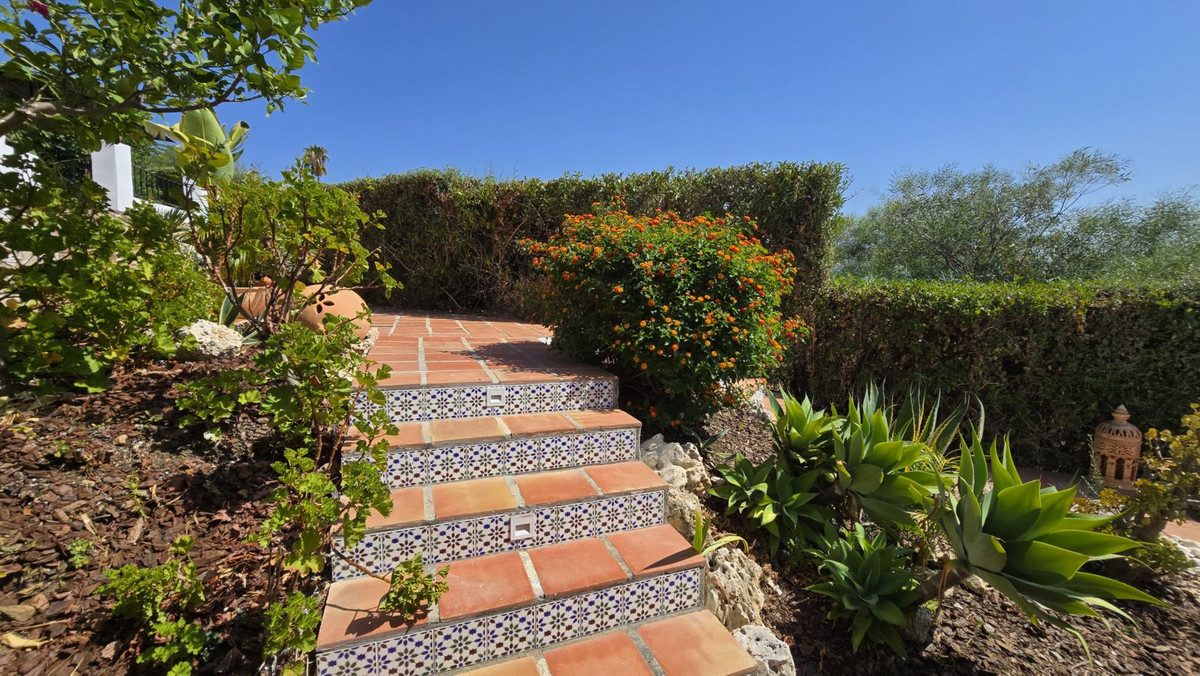 Te koop Vrijstaande Villa Costa Del Sol Cerros Del Aguila € 849.000,-