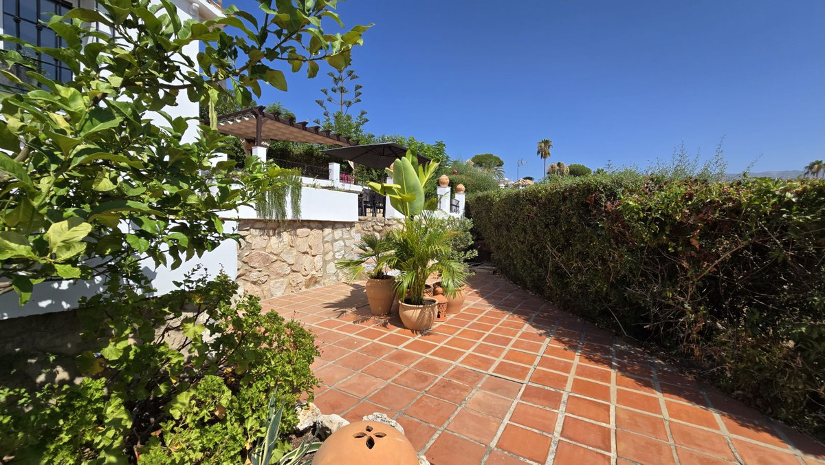 Te koop Vrijstaande Villa Costa Del Sol Cerros Del Aguila € 849.000,-