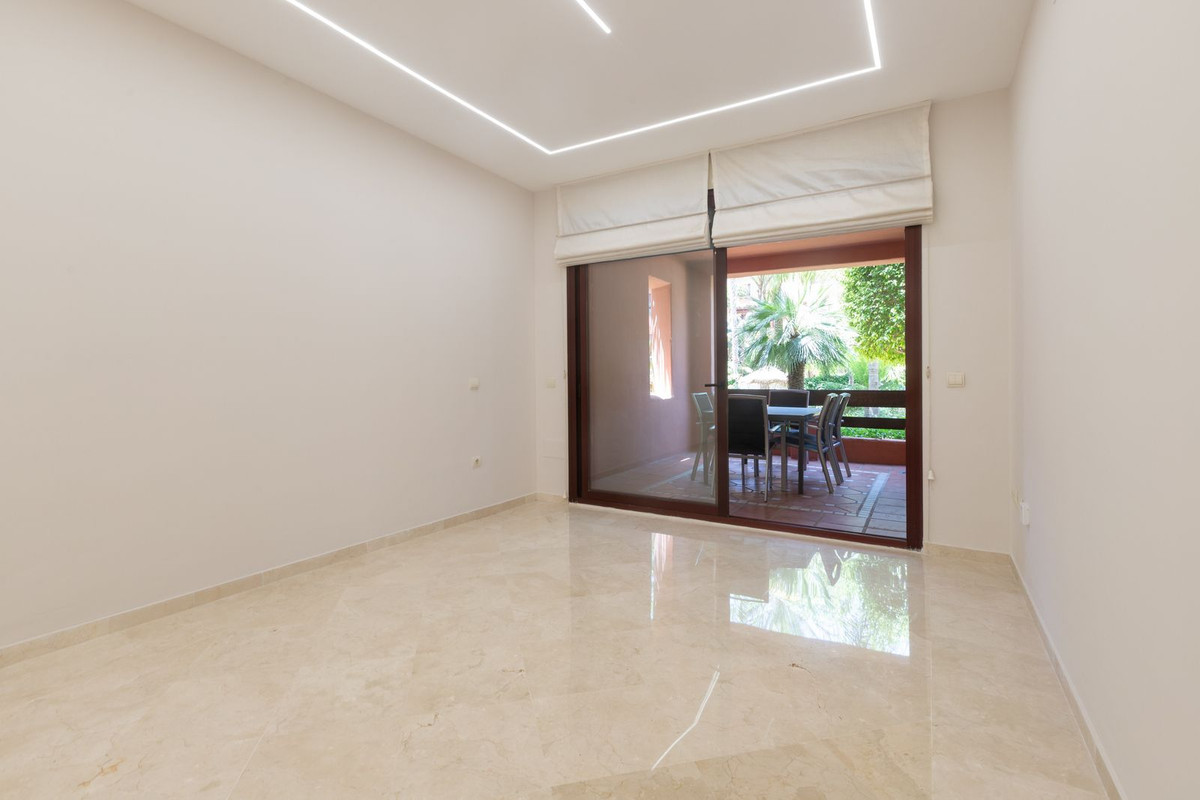 Te koop Gelijkvloers appartement Costa Del Sol Los Monteros € 540.000,-