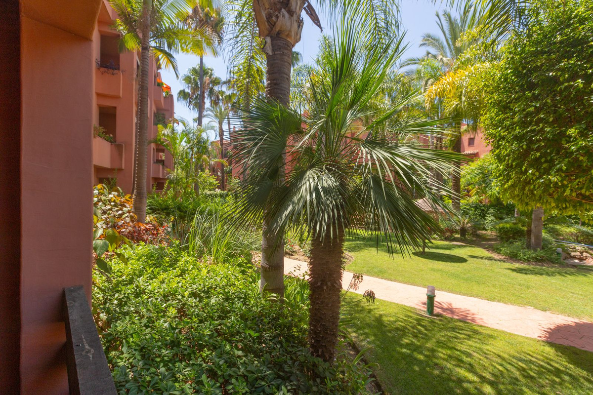 Te koop Gelijkvloers appartement Costa Del Sol Los Monteros € 540.000,-