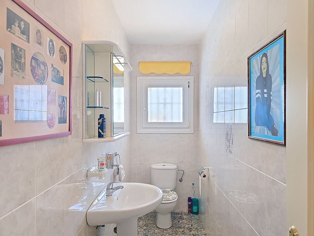 Te koop Vrijstaande Villa Costa Del Sol Arenas € 495.000,-