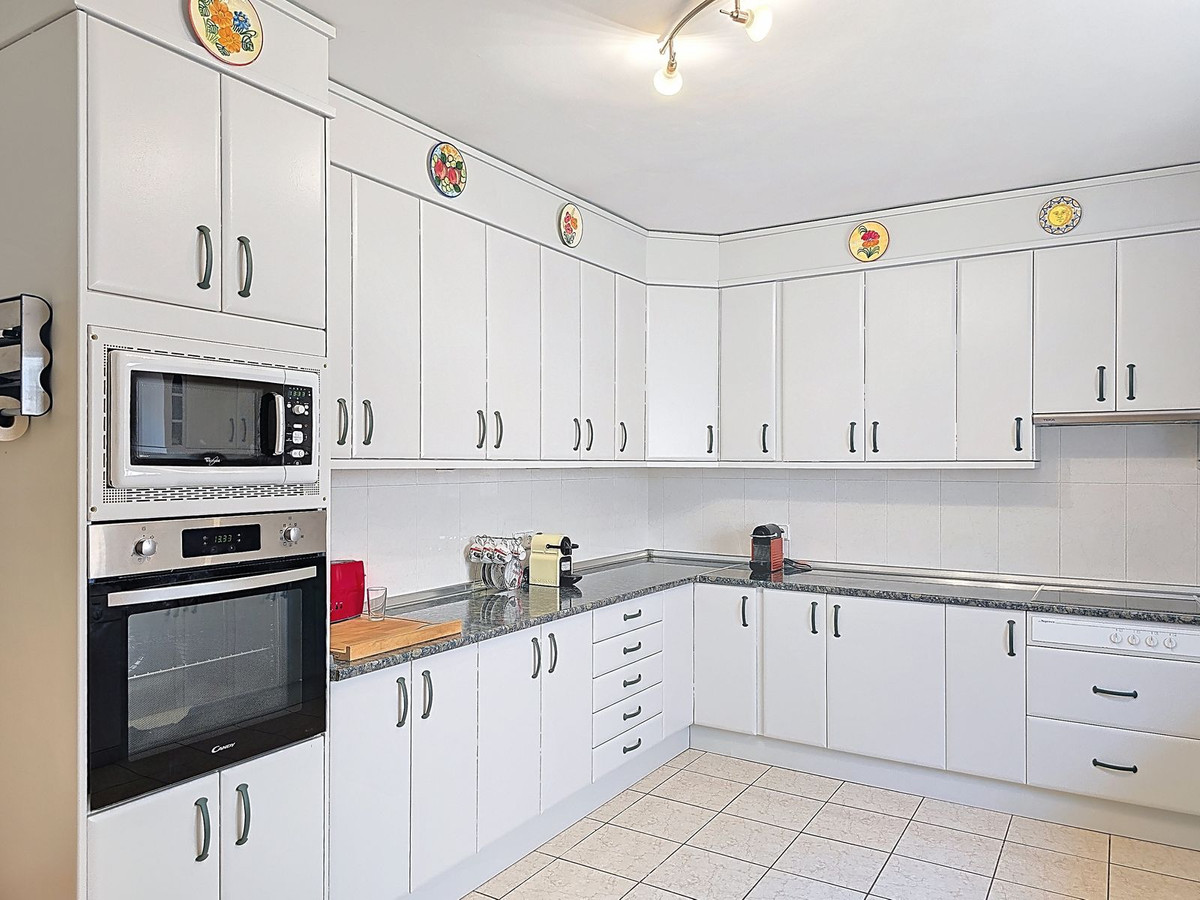 Te koop Vrijstaande Villa Costa Del Sol Arenas € 495.000,-