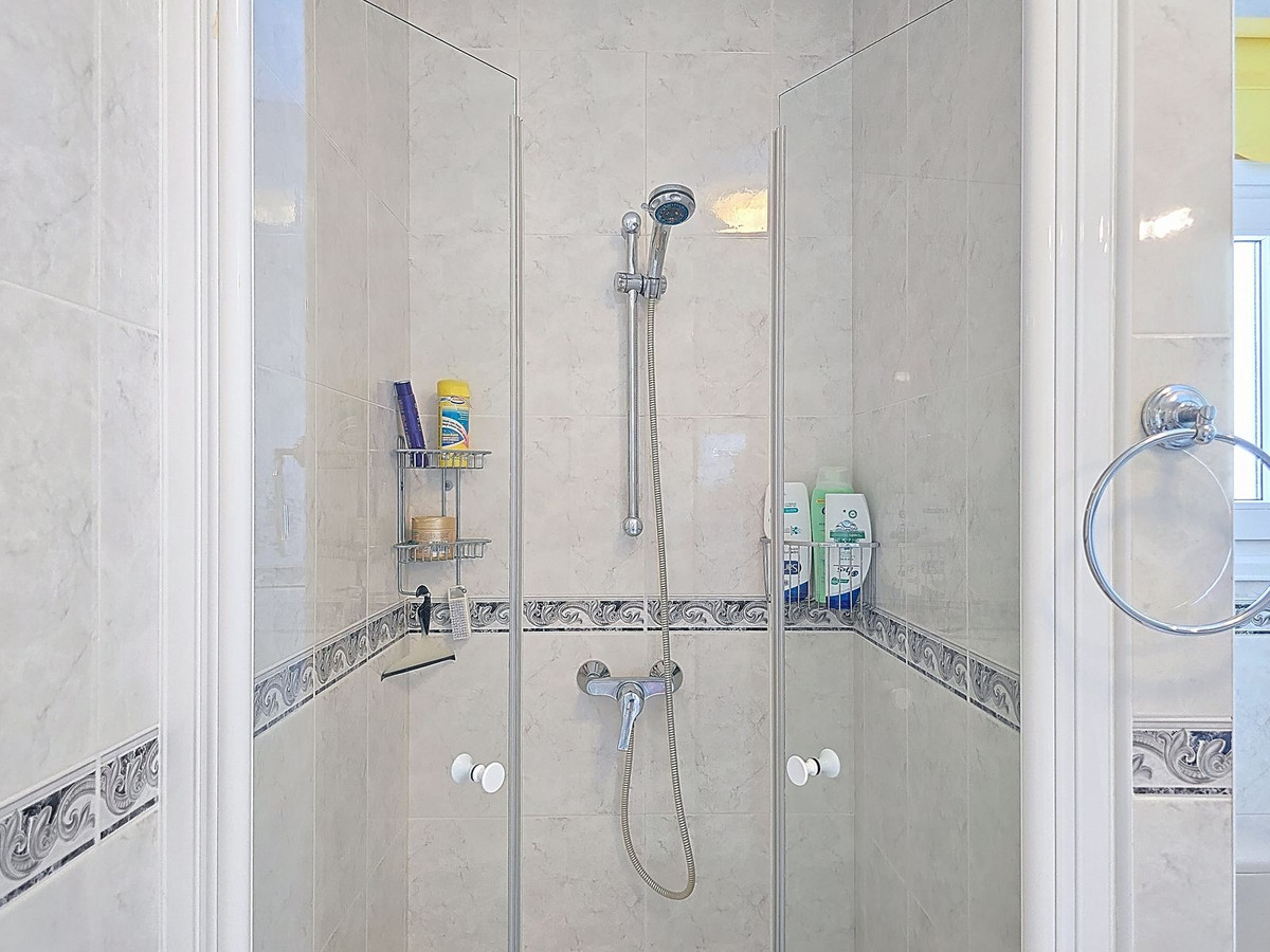 Te koop Vrijstaande Villa Costa Del Sol Arenas € 495.000,-