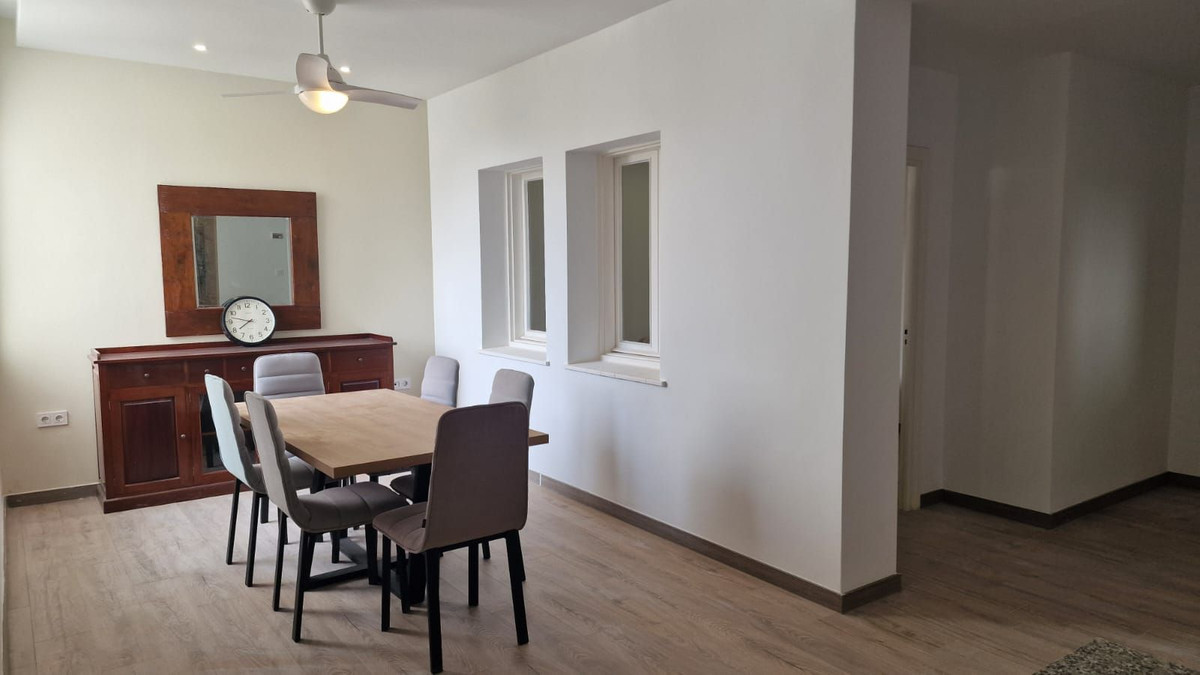 Te koop Middle Floor Apartment Costa Del Sol Nueva Andalucía € 395.000,-