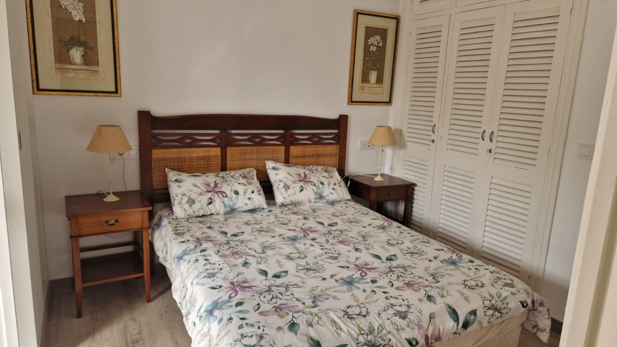 Te koop Middle Floor Apartment Costa Del Sol Nueva Andalucía € 395.000,-