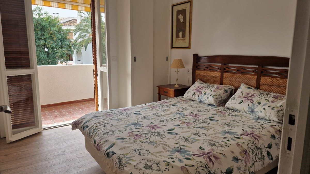 Te koop Middle Floor Apartment Costa Del Sol Nueva Andalucía € 395.000,-