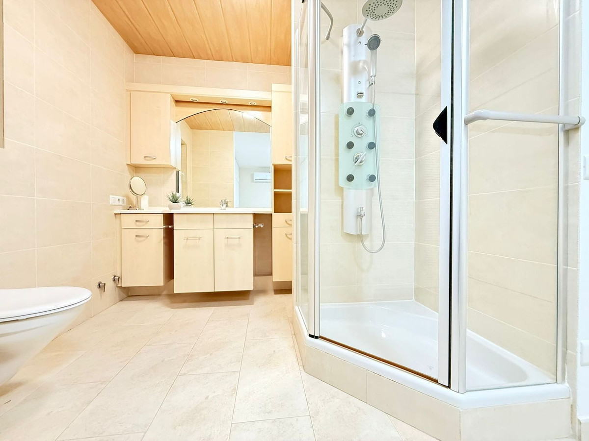 Te koop Vrijstaande Villa Costa Del Sol Torrox Costa € 475.000,-