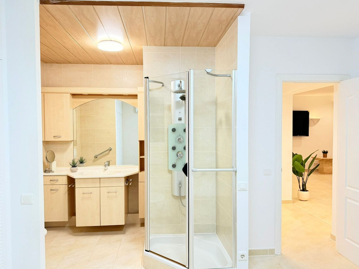 Te koop Vrijstaande Villa Costa Del Sol Torrox Costa € 475.000,-