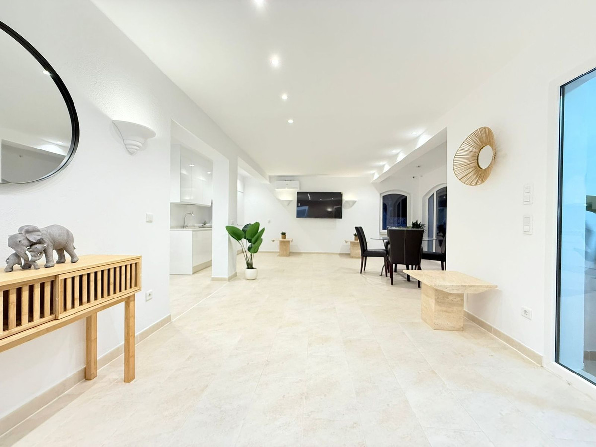 Te koop Vrijstaande Villa Costa Del Sol Torrox Costa € 475.000,-