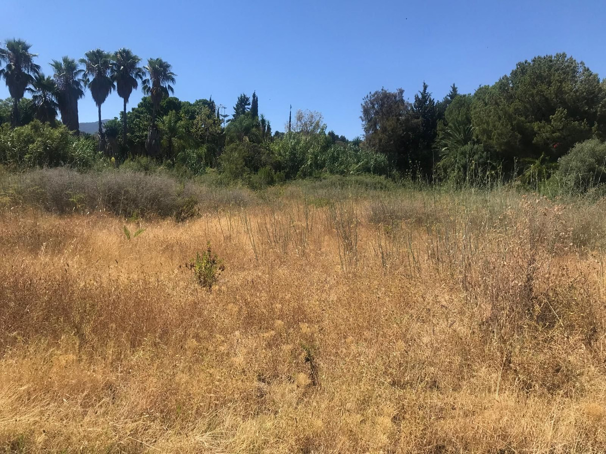 Te koop Grond Costa Del Sol Estepona € 1.280.000,-