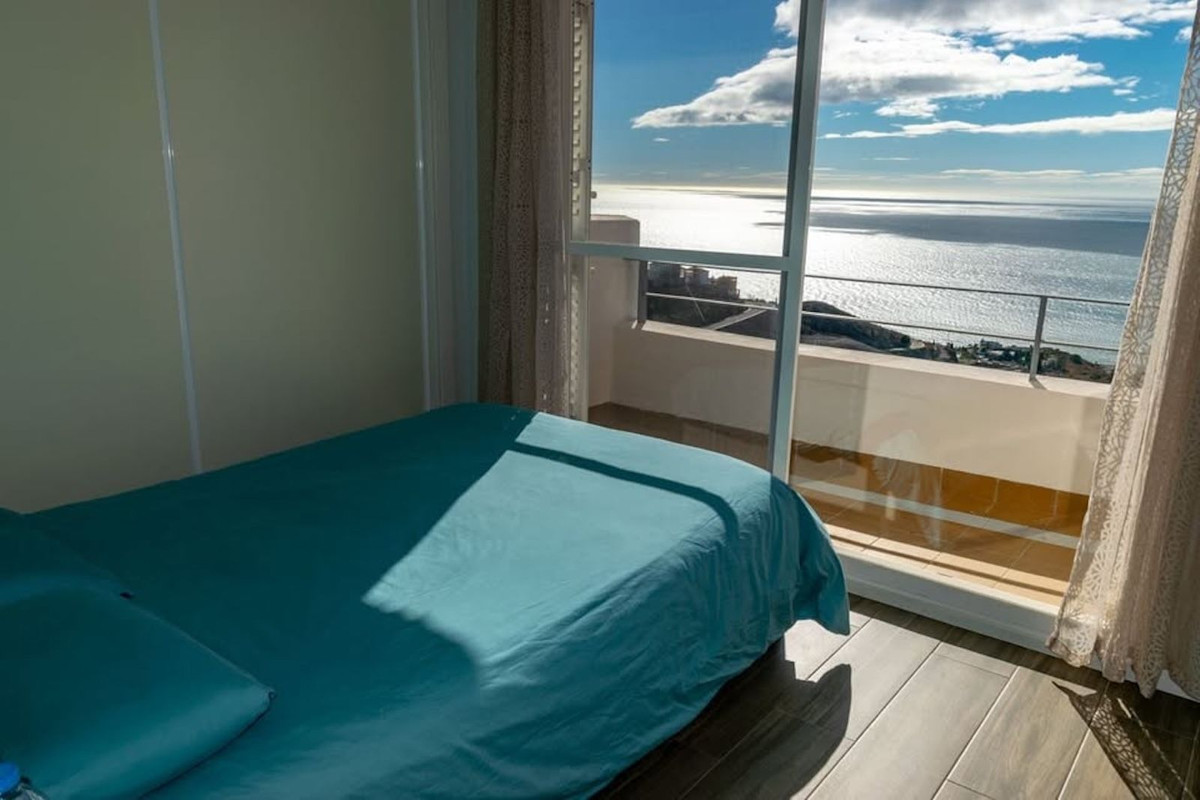 Te koop Herenhuis Costa Del Sol Torrox Costa € 360.000,-