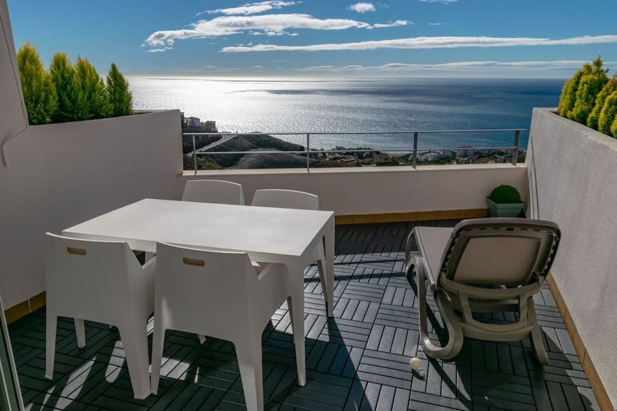 Te koop Herenhuis Costa Del Sol Torrox Costa € 360.000,-