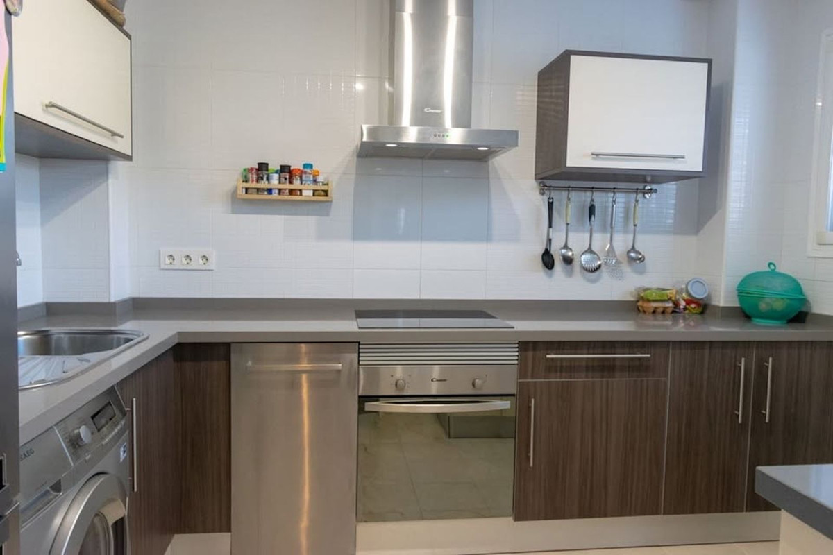 Te koop Herenhuis Costa Del Sol Torrox Costa € 360.000,-