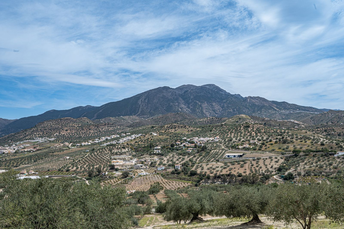 Te koop Vrijstaande Villa Costa Del Sol La Viñuela € 315.000,-