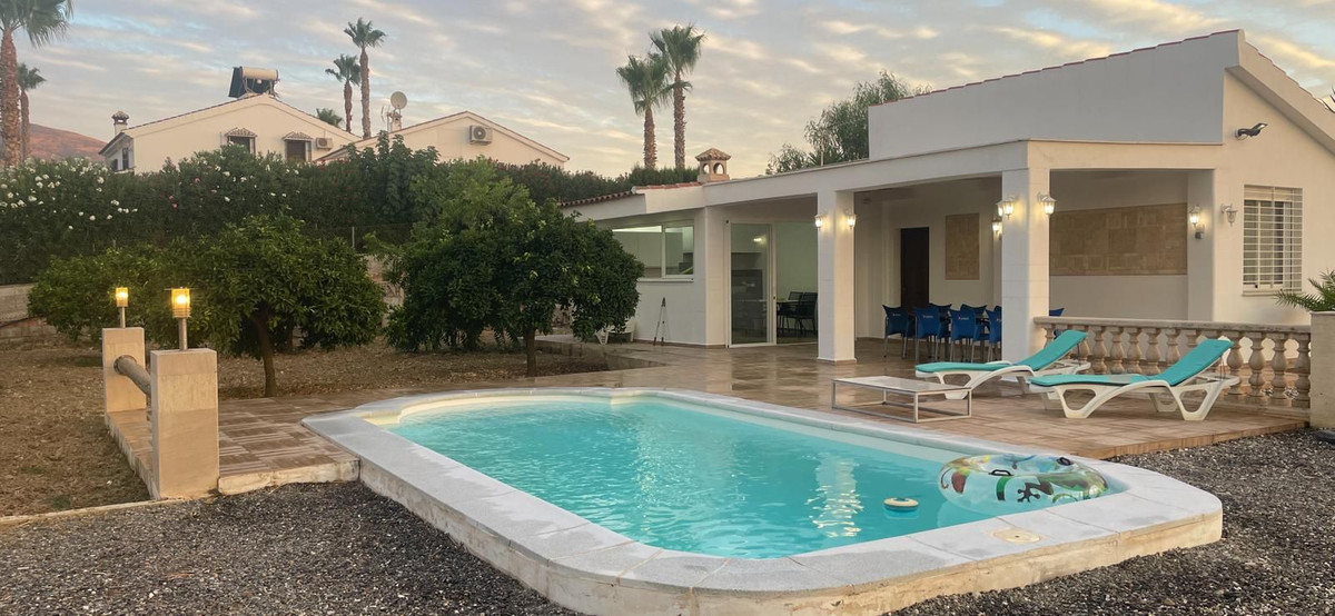 Te koop Vrijstaande Villa Costa Del Sol Alhaurín El Grande € 388.000,-