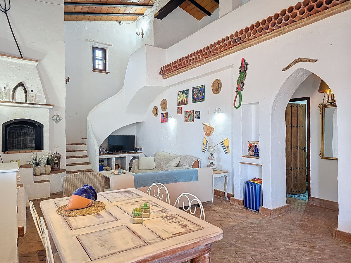 Te koop Vrijstaande Villa Costa Del Sol Riogordo € 440.000,-