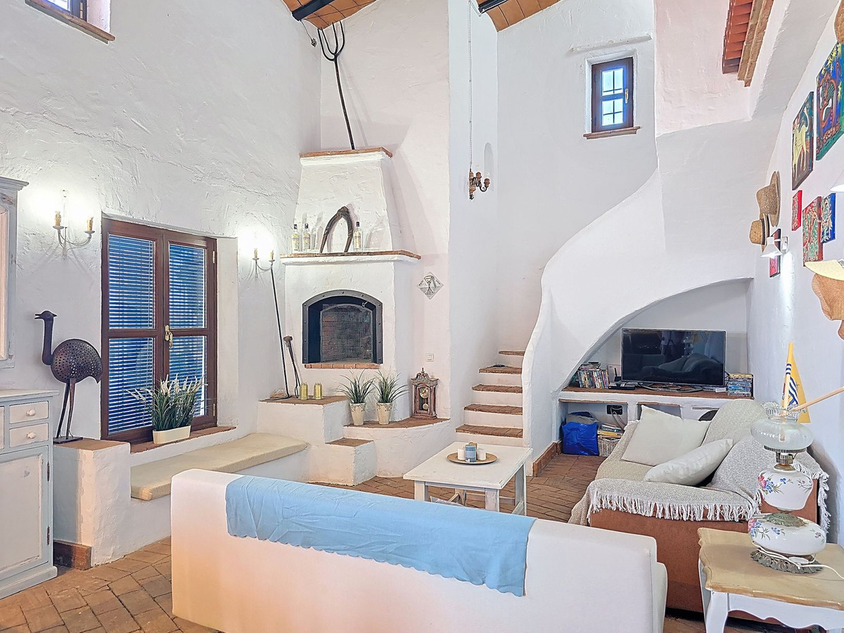 Te koop Vrijstaande Villa Costa Del Sol Riogordo € 440.000,-