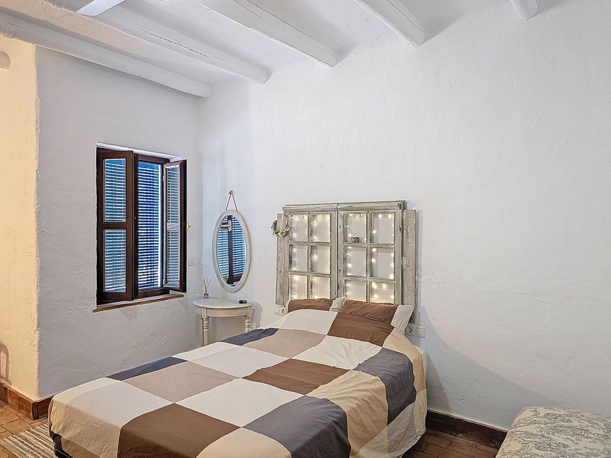 Te koop Vrijstaande Villa Costa Del Sol Riogordo € 440.000,-