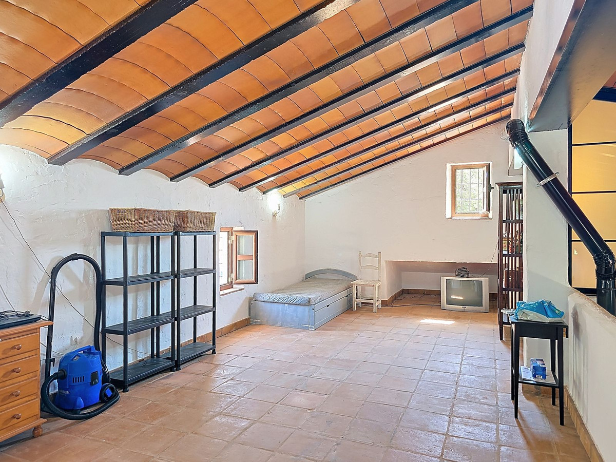 Te koop Vrijstaande Villa Costa Del Sol Riogordo € 440.000,-