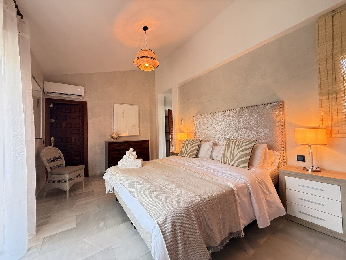 Te koop Vrijstaande Villa Costa Del Sol Estepona € 1.950.000,-