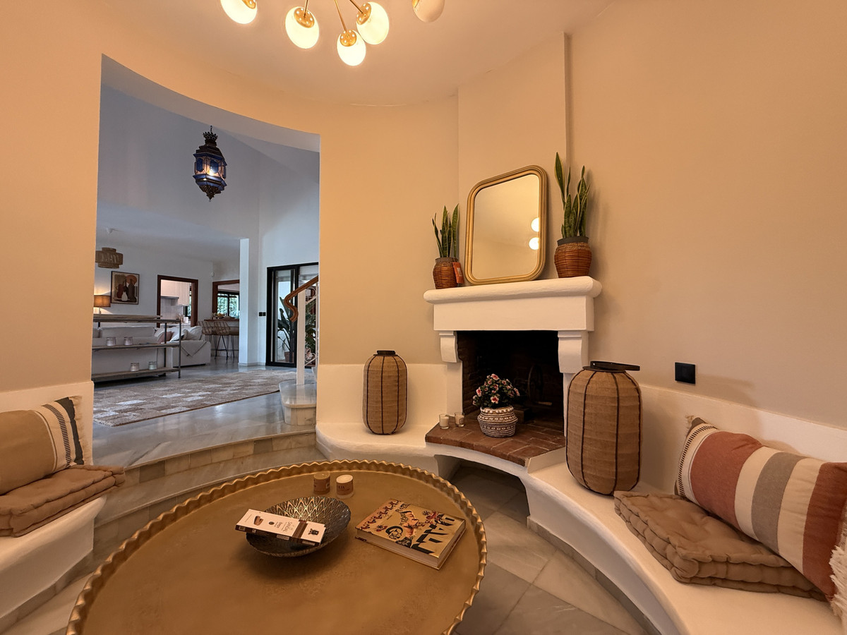 Te koop Vrijstaande Villa Costa Del Sol Estepona € 1.950.000,-