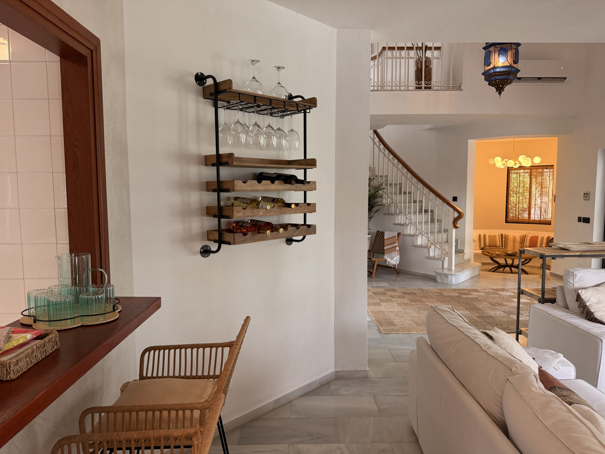 Te koop Vrijstaande Villa Costa Del Sol Estepona € 1.950.000,-