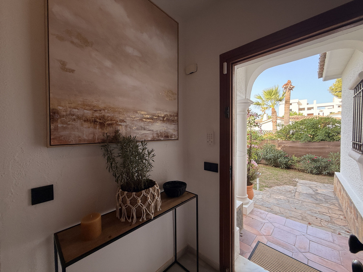 Te koop Vrijstaande Villa Costa Del Sol Estepona € 1.950.000,-