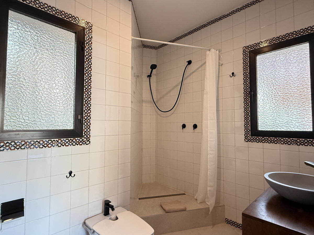 Te koop Vrijstaande Villa Costa Del Sol Estepona € 1.950.000,-