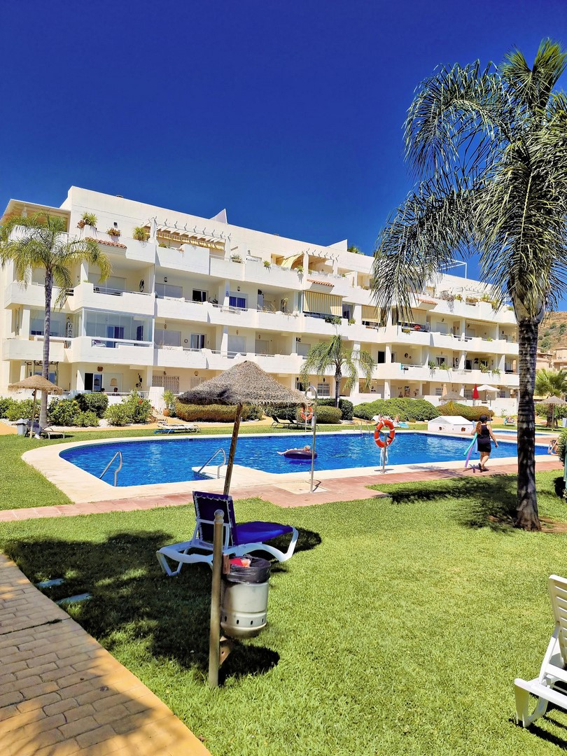 Te koop Middle Floor Apartment Costa Del Sol Calahonda € 329.000,-