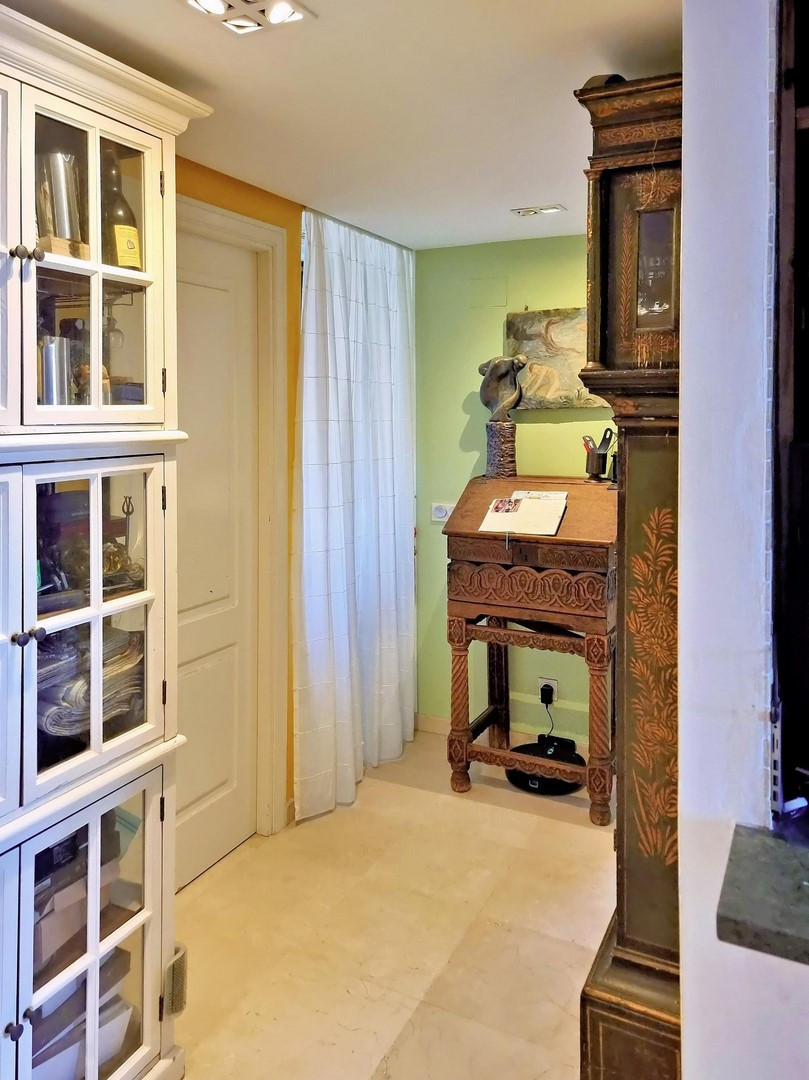 Te koop Middle Floor Apartment Costa Del Sol Calahonda € 329.000,-