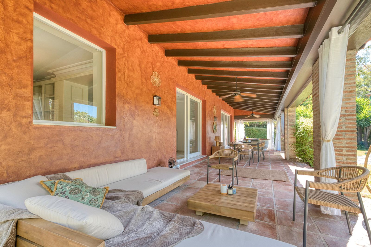 Te koop Vrijstaande Villa Costa Del Sol Nueva Andalucía € 3.070.000,-