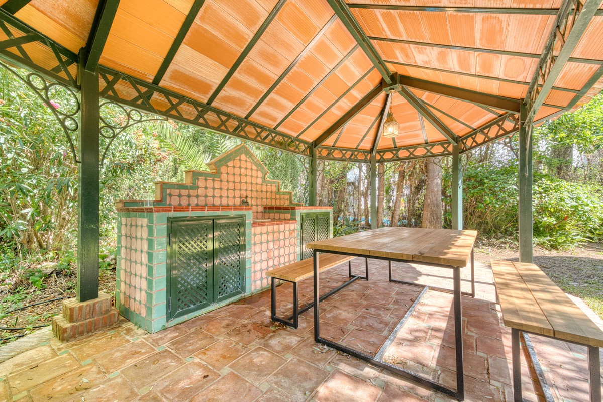 Te koop Vrijstaande Villa Costa Del Sol Nueva Andalucía € 3.070.000,-