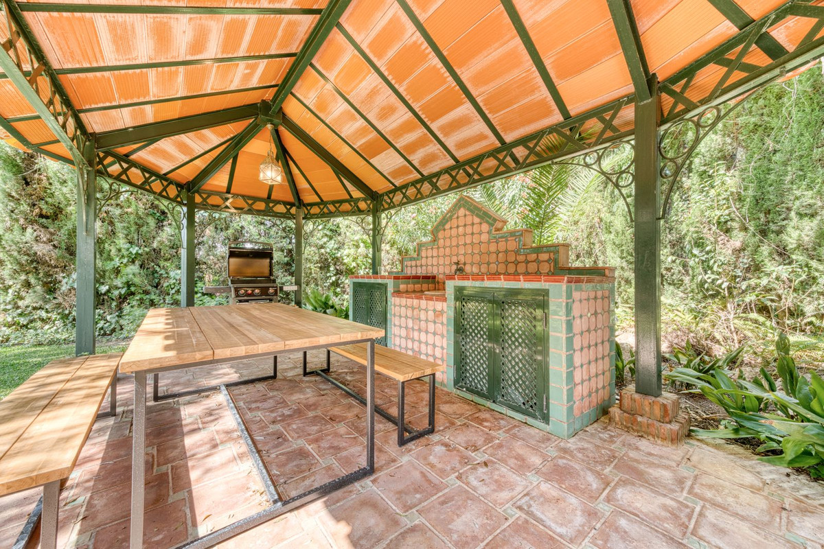 Te koop Vrijstaande Villa Costa Del Sol Nueva Andalucía € 3.070.000,-