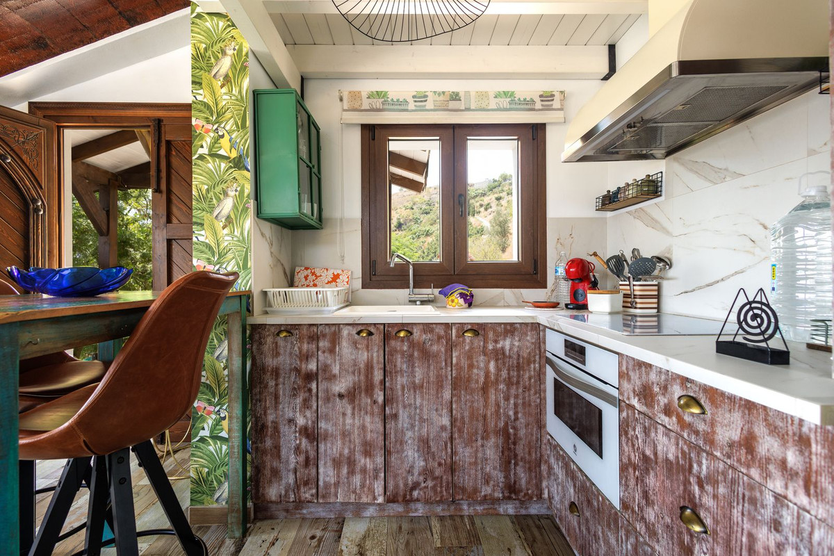 Te koop Vrijstaande Villa Costa Del Sol Sayalonga € 260.000,-