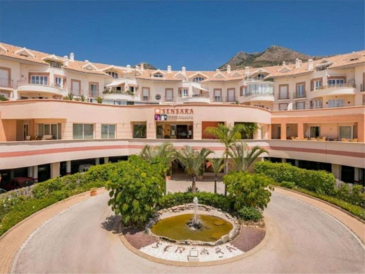 Te koop Middle Floor Apartment Costa Del Sol Benalmadena € 329.000,-