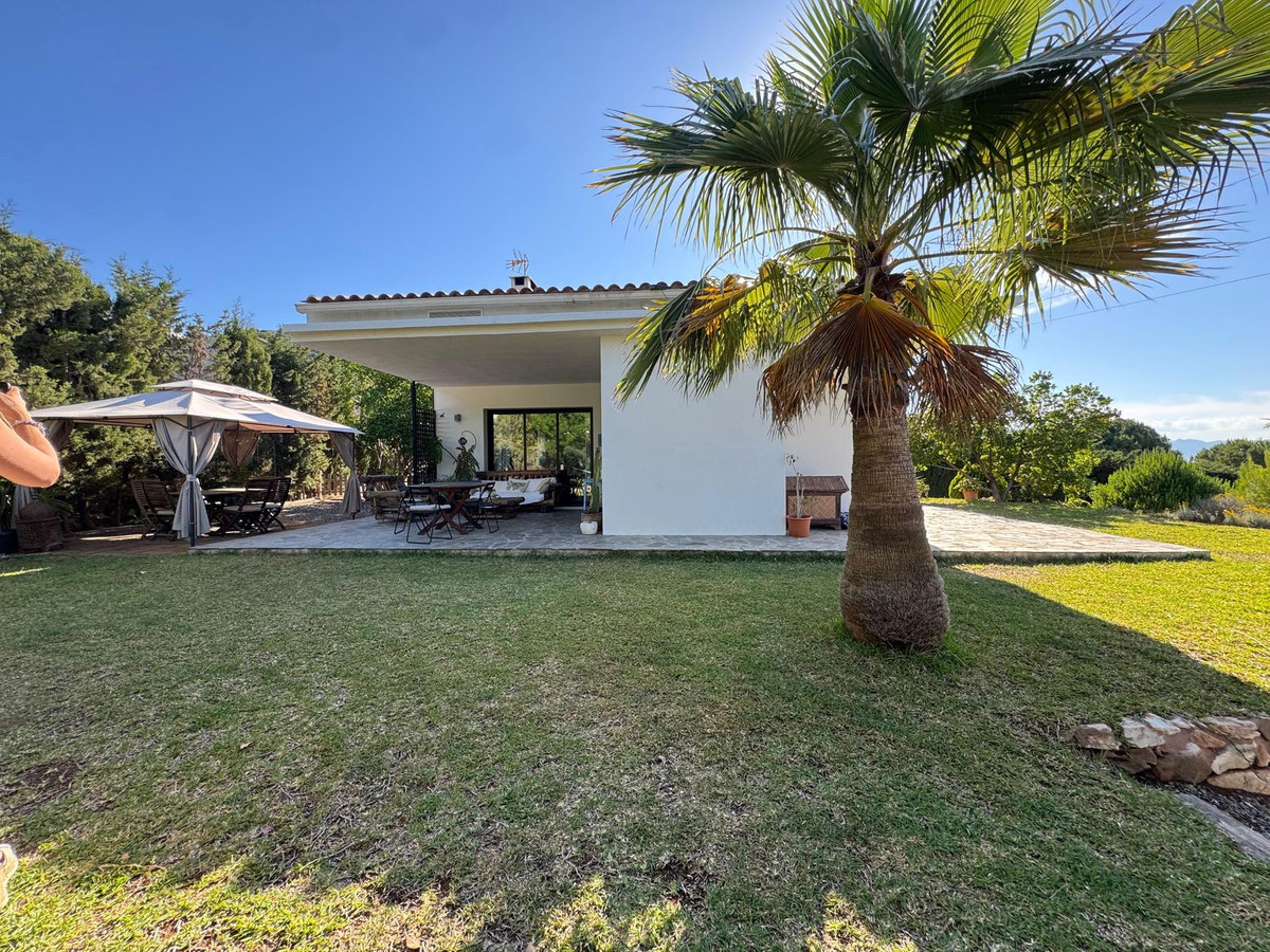 Te koop Vrijstaande Villa Costa Del Sol Alhaurín De La Torre € 675.000,-