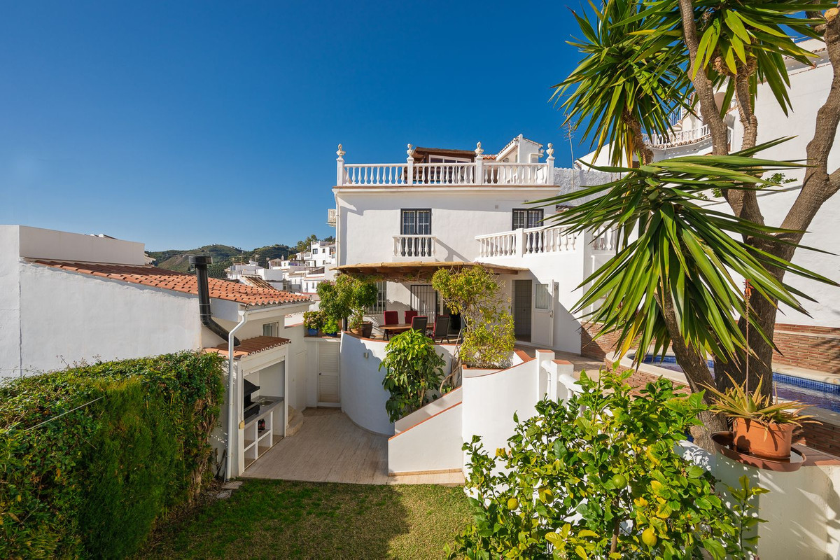 Te koop Herenhuis Costa Del Sol Torrox € 490.000,-
