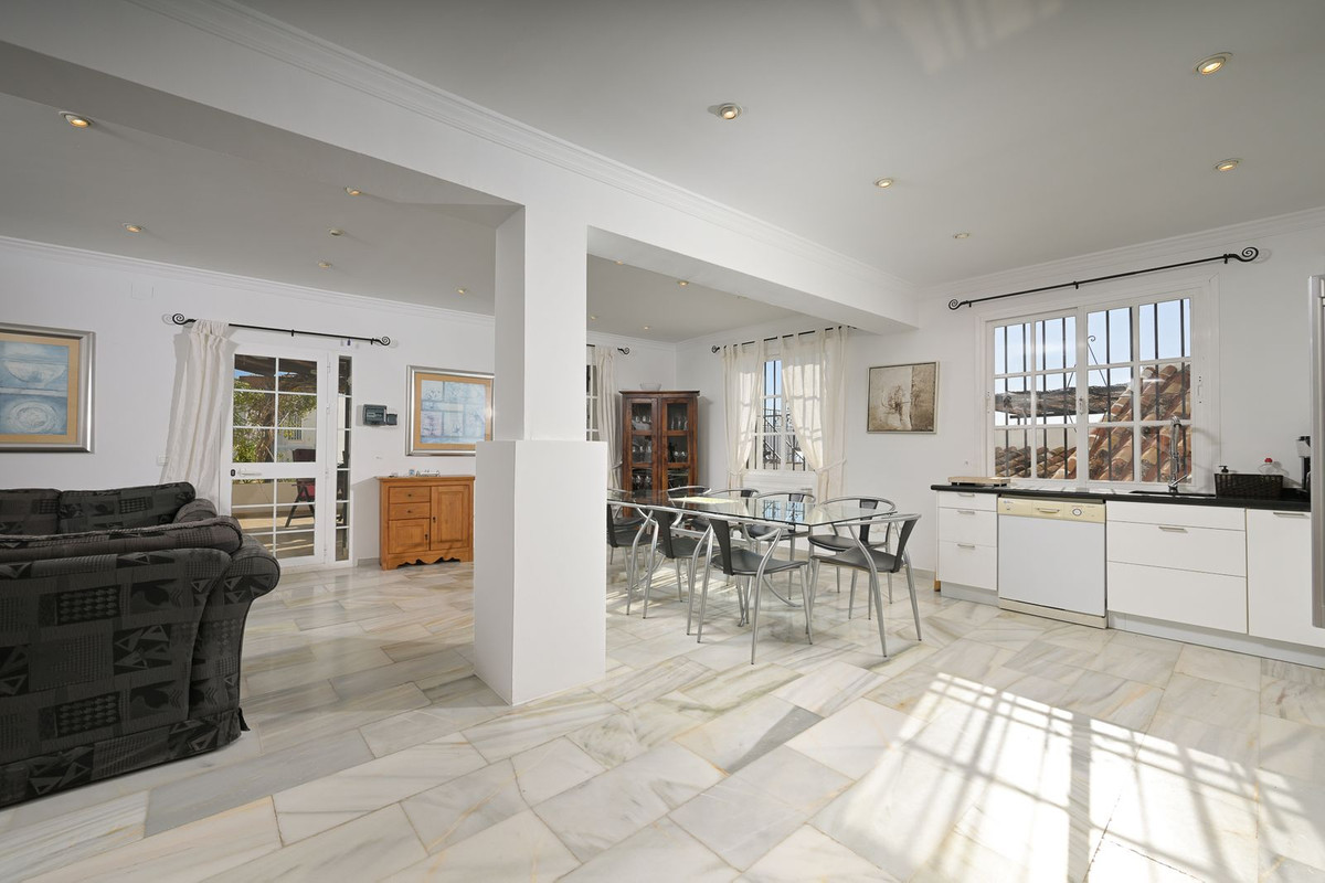 Te koop Herenhuis Costa Del Sol Torrox € 490.000,-