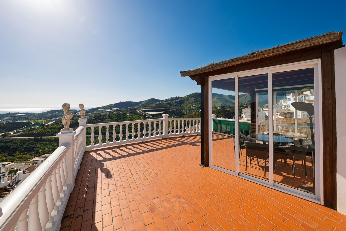 Te koop Herenhuis Costa Del Sol Torrox € 490.000,-