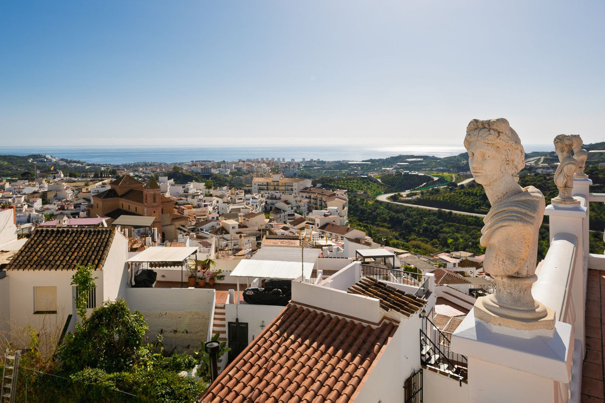 Te koop Herenhuis Costa Del Sol Torrox € 490.000,-