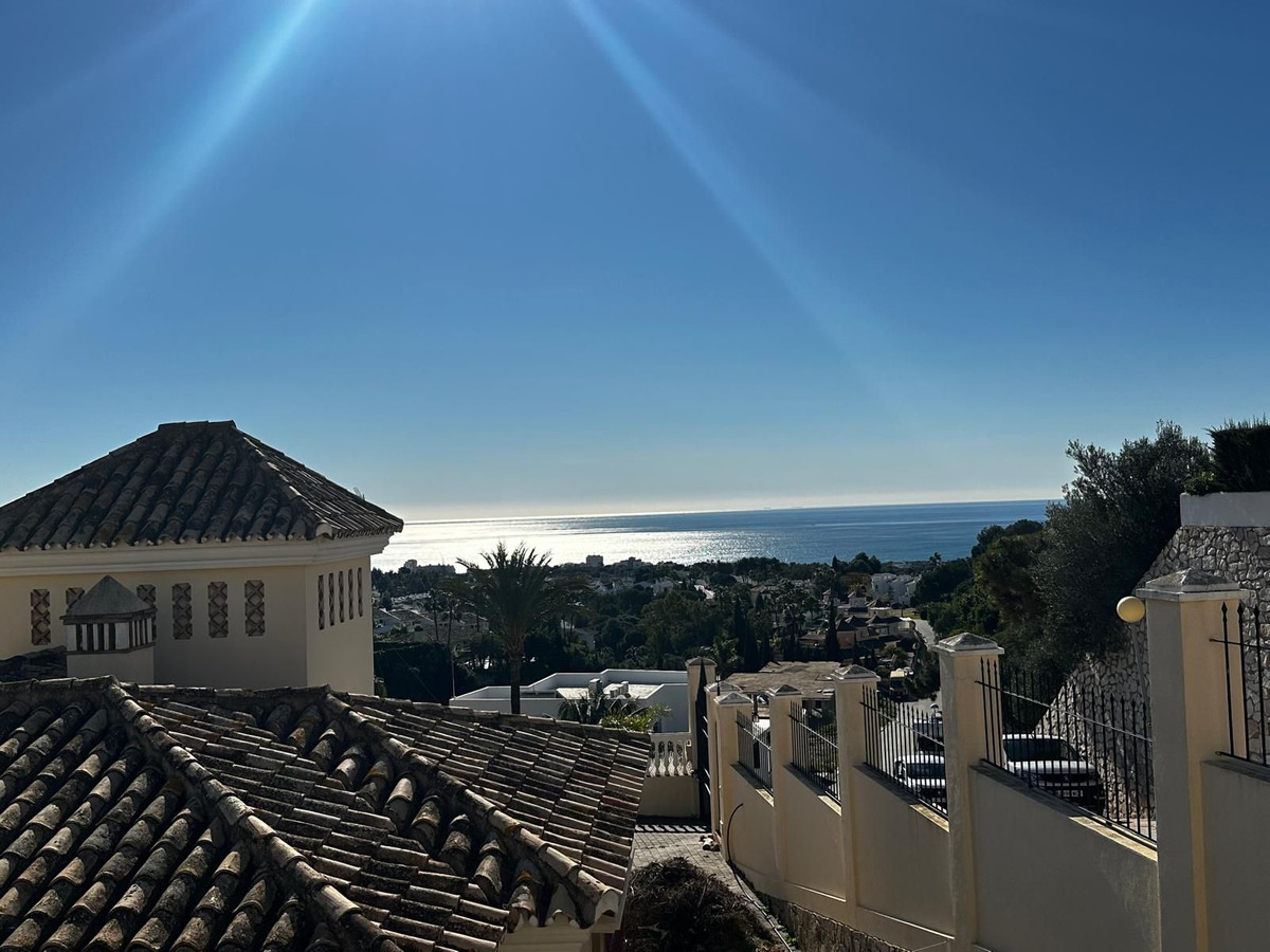 Te koop Vrijstaande Villa Costa Del Sol Calahonda € 1.200.000,-