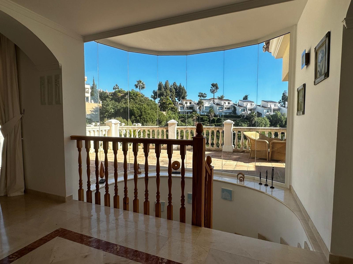 Te koop Vrijstaande Villa Costa Del Sol Calahonda € 1.200.000,-