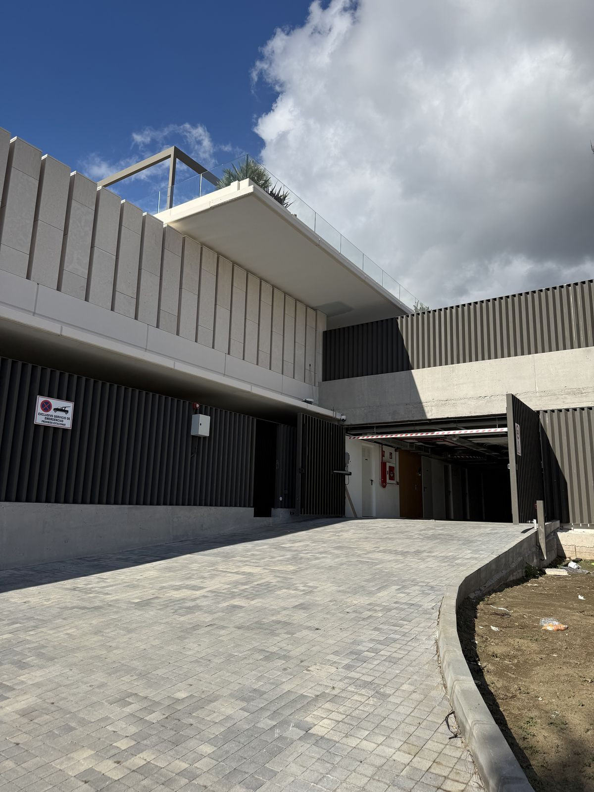 Te koop Middle Floor Apartment Costa Del Sol La Quinta € 1.950.000,-