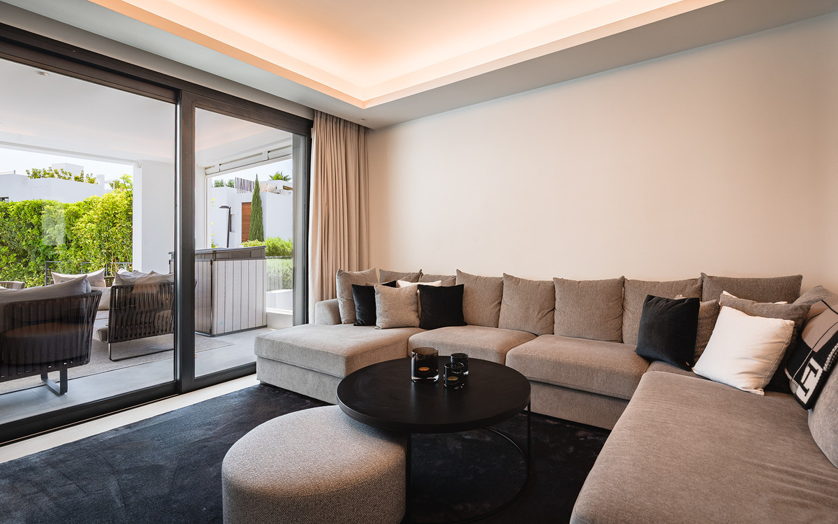 Te koop Vrijstaande Villa Costa Del Sol Nueva Andalucía € 4.200.000,-