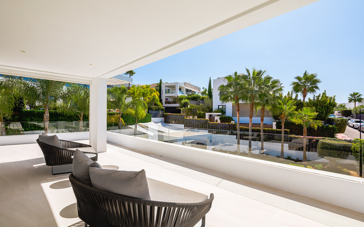 Te koop Vrijstaande Villa Costa Del Sol Nueva Andalucía € 4.200.000,-